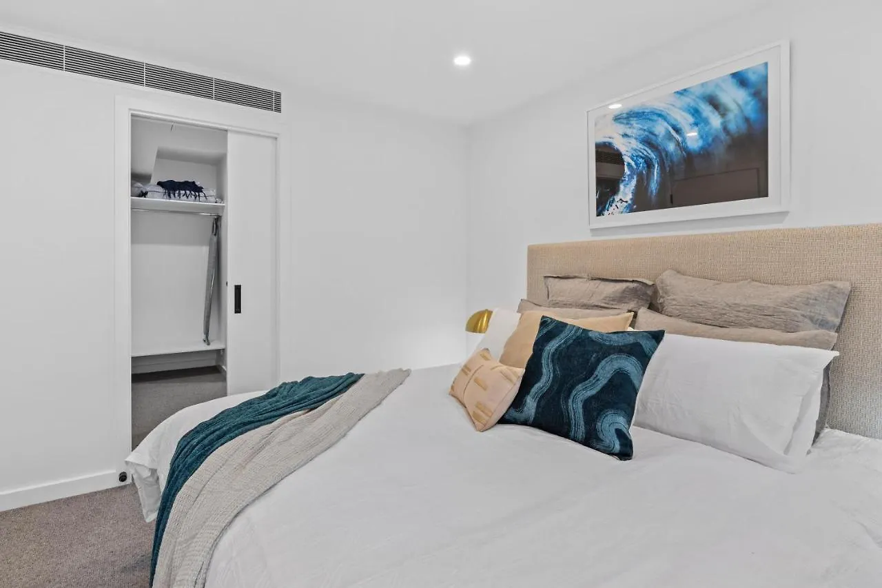 Upscale Urban Designer With Large Terrace In Cbd Daire Hobart Avustralya